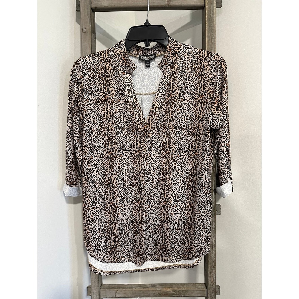 Cowgirl Hardware western Leopard Print v-neck woman's blouse size medium